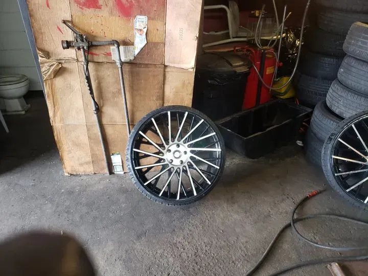https://cdn.trust-mechanics.com/photos/POFd9z5vXpm1hbXktM0H/ac51a4a9-526d-4449-988d-3a480ea63fe5_720x720