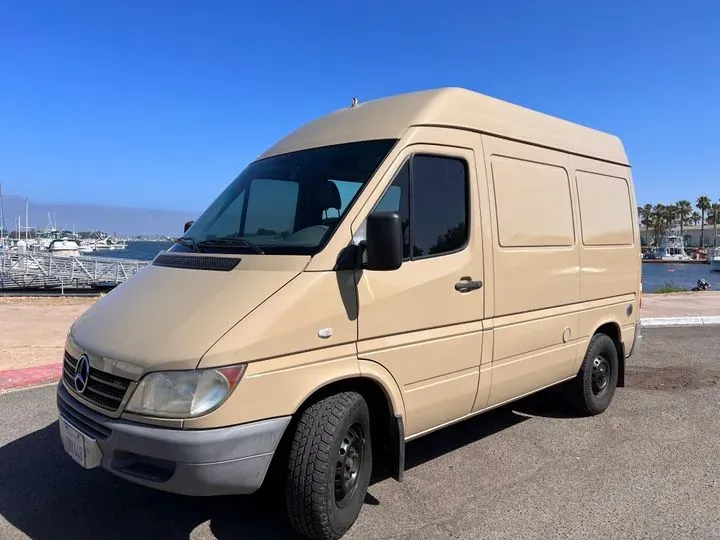https://cdn.trust-mechanics.com/photos/PPSoLMZRQenY61tkHSNo/539cecb5-52b9-4cca-83af-21bdd70a79ea_720x720