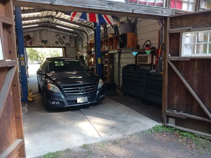 https://cdn.trust-mechanics.com/photos/PWMamtjLpZNUZP2809GM/e2627d4d-88e7-473a-820c-7ab00f556b9a_720x720