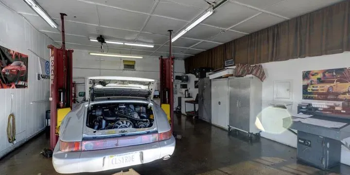 https://cdn.trust-mechanics.com/photos/Q1yM1EVSf2qHBrmMGNty/44d418f3-d51c-4456-a731-2cdefa1481a6_720x720