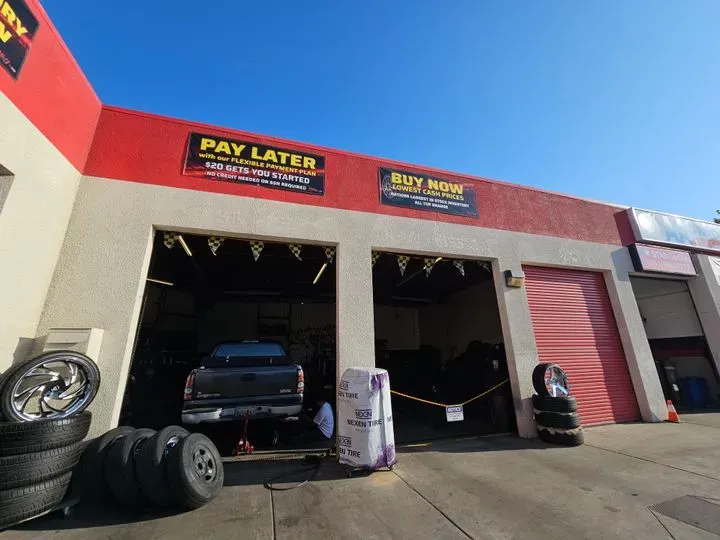 https://cdn.trust-mechanics.com/photos/Q4LVHtosKwpphcdlzj1B/dc388158-3943-4c7b-a4f5-9ed375efd02f_720x720