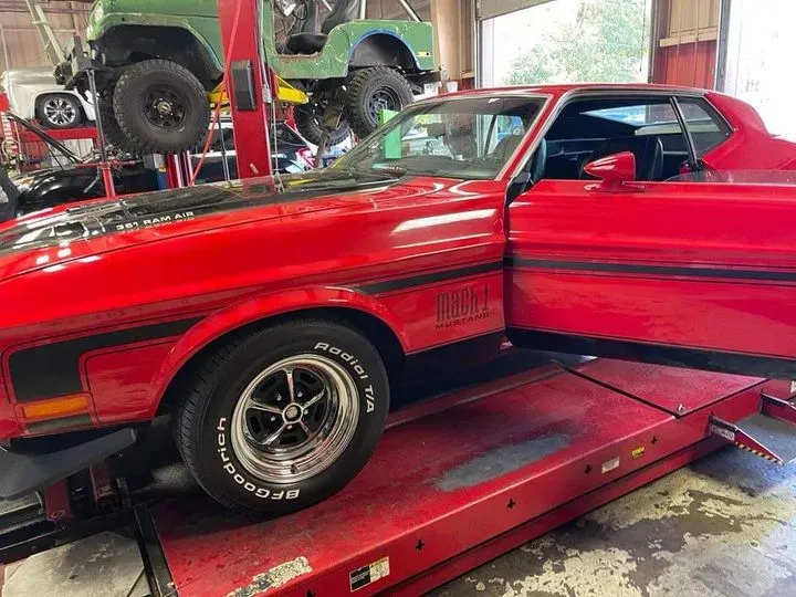https://cdn.trust-mechanics.com/photos/QCXhw9cQWgtd6sHsL7VW/037752eb-e5f4-49e6-8e95-bbdf0abf2ca4_720x720