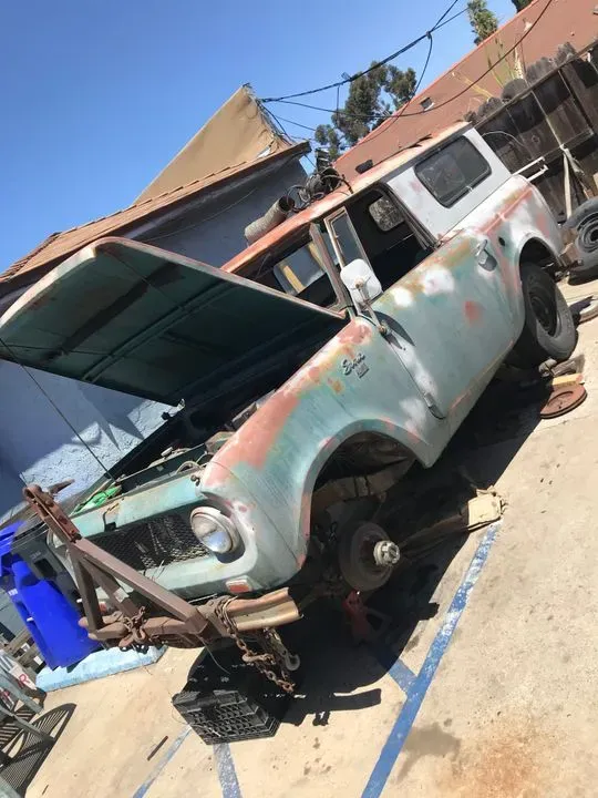 https://cdn.trust-mechanics.com/photos/QFCEufA9Rh1BVWaITh5C/3ad98772-0b36-4a3a-a3b8-d08a74c9d6b3_720x720