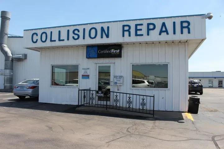 https://cdn.trust-mechanics.com/photos/QLE33ZssosTsg90FUVtc/0d224bce-2162-4aa8-94bb-1cdb8c724db4_720x720