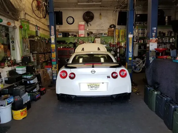 https://cdn.trust-mechanics.com/photos/QWcI6T8qI4LmhHVCqt95/d33f9d2f-589a-47fb-9d6b-50c06b1fb1ed_720x720