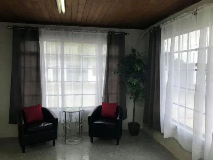 https://cdn.trust-mechanics.com/photos/QYB3GAn8gFgV1y8PC468/d49125c4-d115-4cac-bab5-62797aa1aa29_720x720