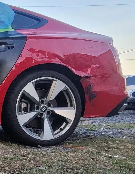 https://cdn.trust-mechanics.com/photos/QpOEkQCmWehE0hLKDXcB/d8c8dca8-a796-4c0f-9c2a-80121a605221_720x720