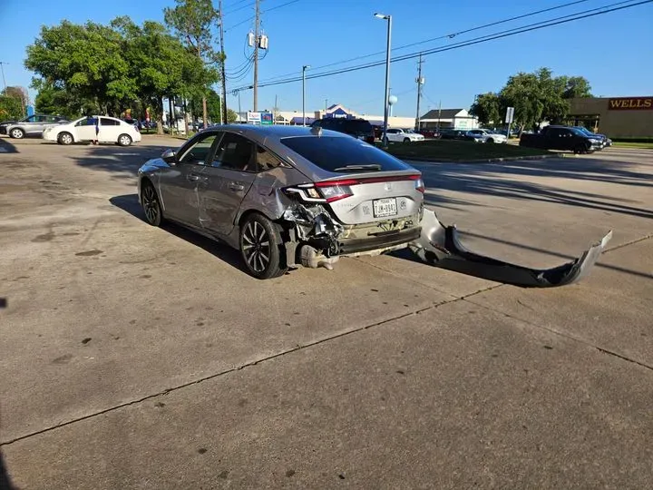 https://cdn.trust-mechanics.com/photos/RB8eiEfSv9Gc6ntJKFDg/a0af7525-9fd2-4a4d-92ca-7dbd36ffe373_720x720