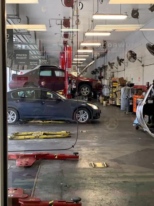 https://cdn.trust-mechanics.com/photos/RCklzC9SMGISvHCoPfMz/8882fdc6-4141-4b68-ab28-76c00112a054_720x720