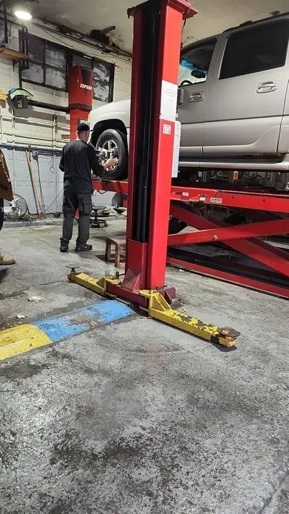 https://cdn.trust-mechanics.com/photos/Ri4PmuJbTqtN8hrYSYEn/659721bc-27c0-4591-9069-b0f8e2d6fc14_720x720