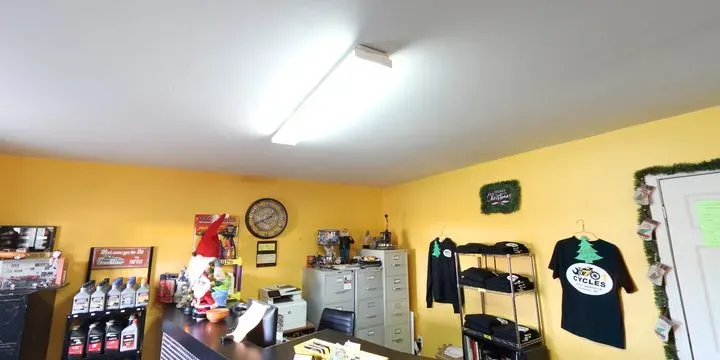https://cdn.trust-mechanics.com/photos/Rmn9W0HLDYIj3M1YvFYw/1bec0a9a-6603-42d6-bf2e-0cbe48c95678_720x720