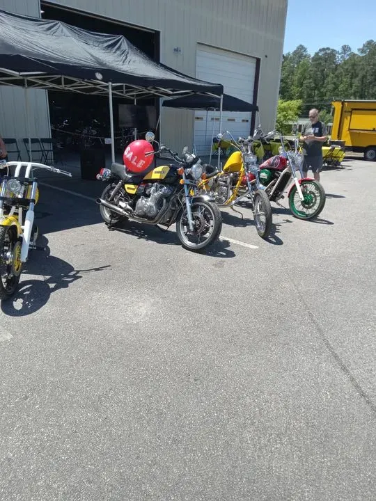 https://cdn.trust-mechanics.com/photos/Rmn9W0HLDYIj3M1YvFYw/60c7f1bf-4ab7-4e8f-b2ef-9deb22fb3cf1_720x720