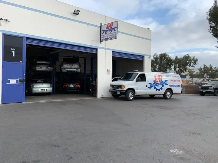 https://cdn.trust-mechanics.com/photos/S59I5FWCzF15Zo67Bfal/5a2531de-c88e-41fc-8cb0-8cbde8848be8_720x720