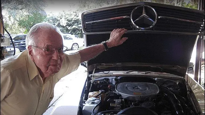 https://cdn.trust-mechanics.com/photos/SITlVhQzShWmBAxc2jhS/3b47d6fc-d7bf-4266-b1da-3f693c42079e_720x720