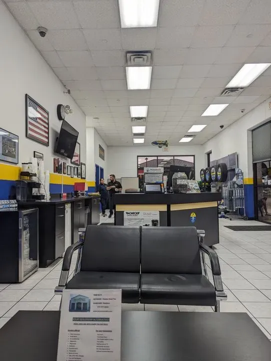 https://cdn.trust-mechanics.com/photos/SVnqOxqPhfBpjz8scg6n/f916f0d7-89aa-4704-9a61-d9cce55cea90_720x720
