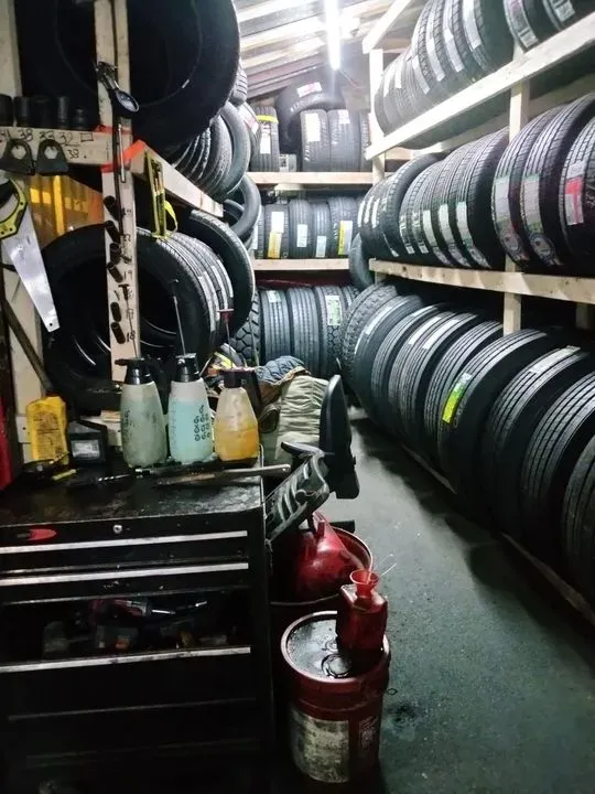 https://cdn.trust-mechanics.com/photos/SwblwLHIJ5154nPOYBhD/08798a0c-517e-47dc-98da-dfc849774270_720x720
