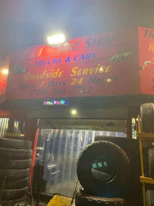 https://cdn.trust-mechanics.com/photos/SwblwLHIJ5154nPOYBhD/aada0b26-9698-4a09-8c05-107906ff161f_720x720
