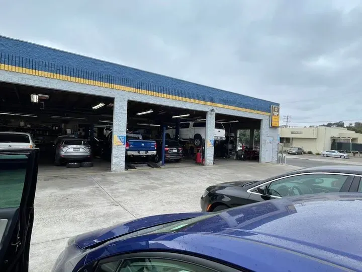 https://cdn.trust-mechanics.com/photos/T2iluksGwgLH6Vu1spKP/e1462bb7-4267-4463-894b-177cfbd2b64d_720x720