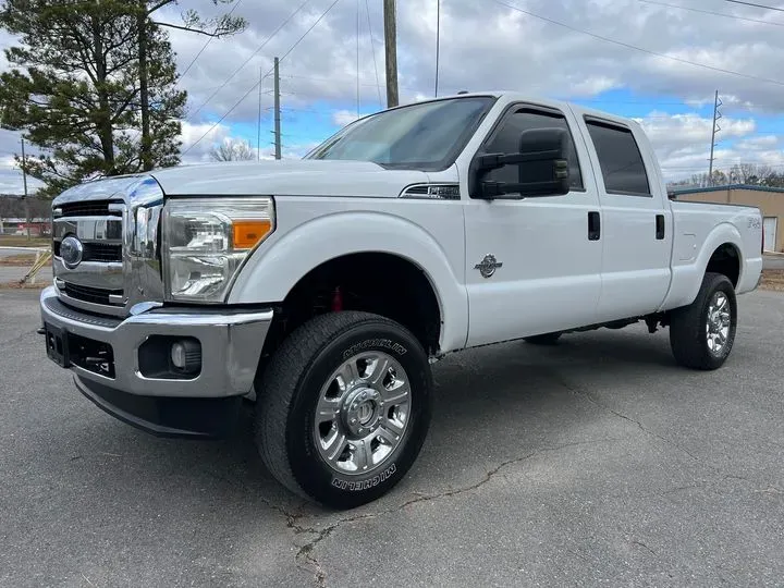 https://cdn.trust-mechanics.com/photos/TWpK1oez7BhSM8u07tz5/d973af66-c71e-4e31-adf8-7c3dd58bac7a_720x720