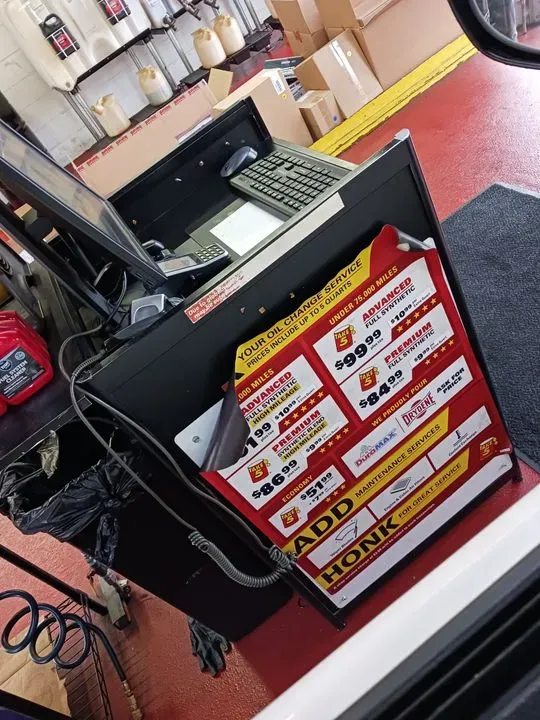 https://cdn.trust-mechanics.com/photos/TngDARquLBMmjAY7uiWa/b5ee4fac-c19b-4bca-b16a-fb106cd82201_720x720