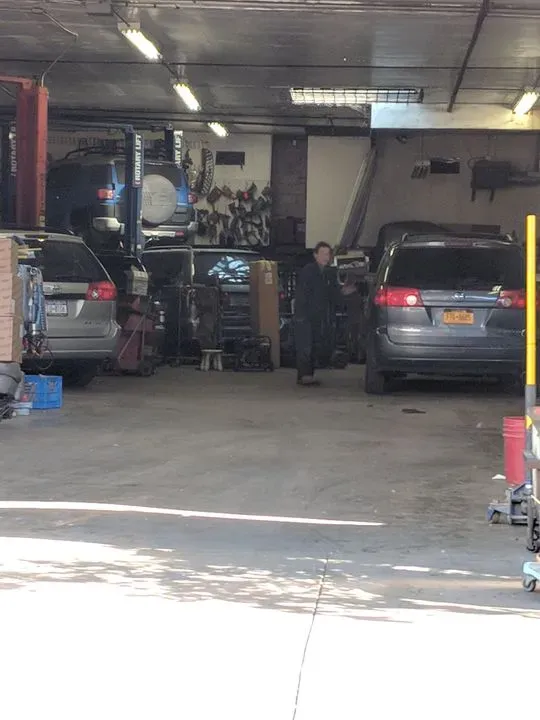 https://cdn.trust-mechanics.com/photos/UOo4XqVULyS9KD3LaURj/d0854a47-7dac-45a9-9c36-5ab32c17e4d4_720x720