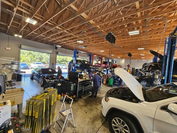 https://cdn.trust-mechanics.com/photos/UXl321njmRWZ5E1ol5yE/12df81af-fbce-4305-a1c4-3dc8a24d94b2_720x720