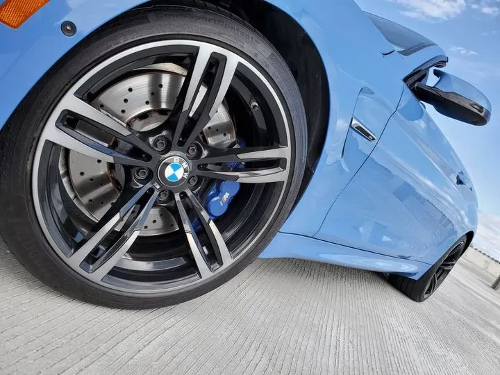 https://cdn.trust-mechanics.com/photos/UgTU4EvZUe4lcqUfe81I/2a4789bd-1354-431f-88e5-46d18b0a4f8a_720x720