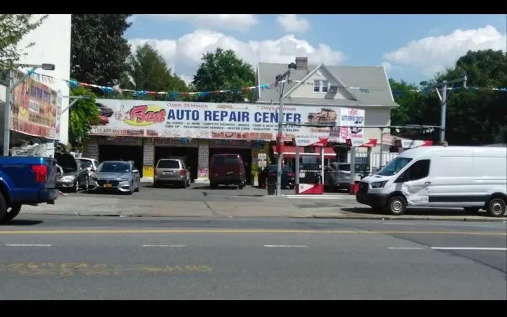 https://cdn.trust-mechanics.com/photos/UjTuH4Eyfis84QqGUMxf/4603d652-18e2-4212-81e2-c90416f09ba3_720x720