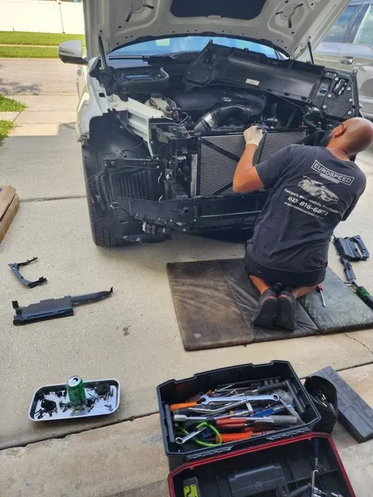 https://cdn.trust-mechanics.com/photos/UmV248H1sg2IxfjrSGMF/c3e06184-3384-418e-acf4-c090ec3a8d2a_720x720