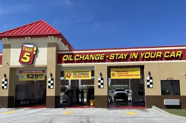 https://cdn.trust-mechanics.com/photos/VCfMYY5xIM11rutNFvOt/a5f43728-1d85-47c8-a4a1-9d2f6d124c46_720x720