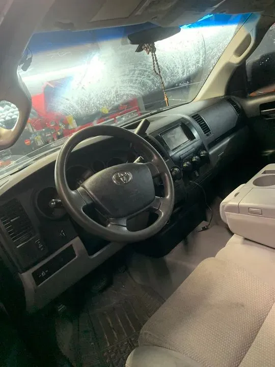 https://cdn.trust-mechanics.com/photos/VXkj5xrGj91qEYEHf1LZ/da51e1f9-b416-4695-95a3-b471fb9ee572_720x720