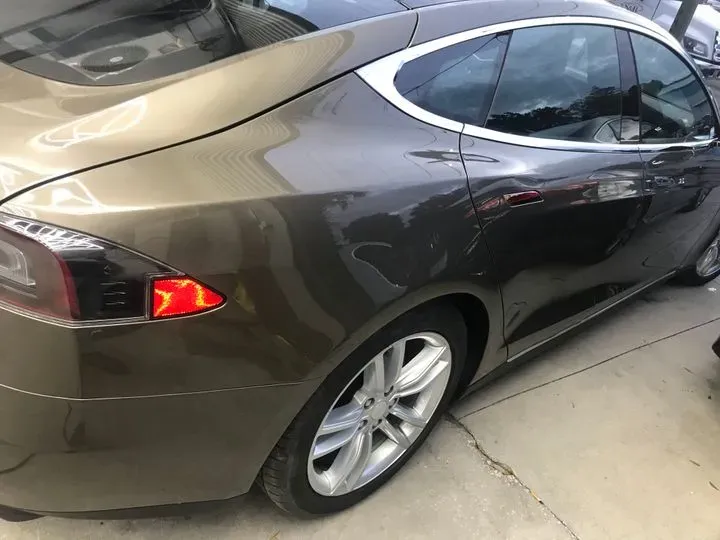 https://cdn.trust-mechanics.com/photos/VjHwxAgauQkejepJ5eY3/dfa78228-049b-4782-b661-1776196fcaf6_720x720