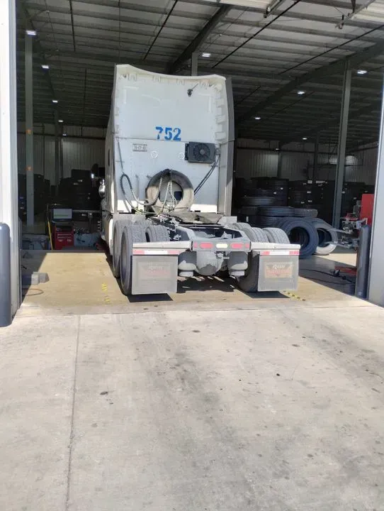 https://cdn.trust-mechanics.com/photos/VxZcVDfuylmKd7VPEyN6/43424bef-bb85-4a64-abe5-c4dd8dc66031_720x720