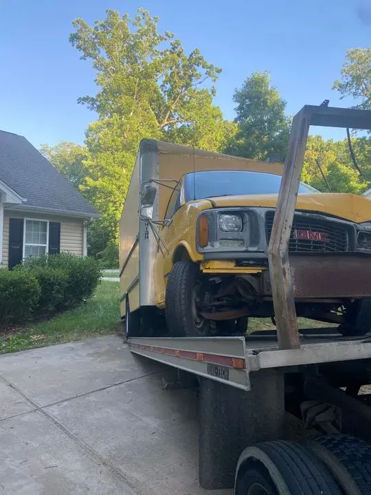 https://cdn.trust-mechanics.com/photos/W9o0EjIGTbCzExhn10fg/7822266a-dcca-473a-84b8-04495c725339_720x720
