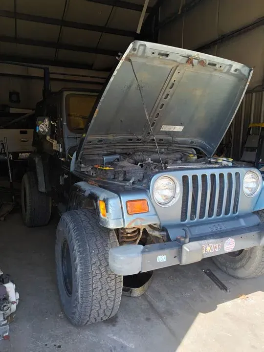 https://cdn.trust-mechanics.com/photos/WOFyswvaJTRNwuNzIrPZ/cdb6c793-9626-4c97-9b97-8e4a3fe678b8_720x720