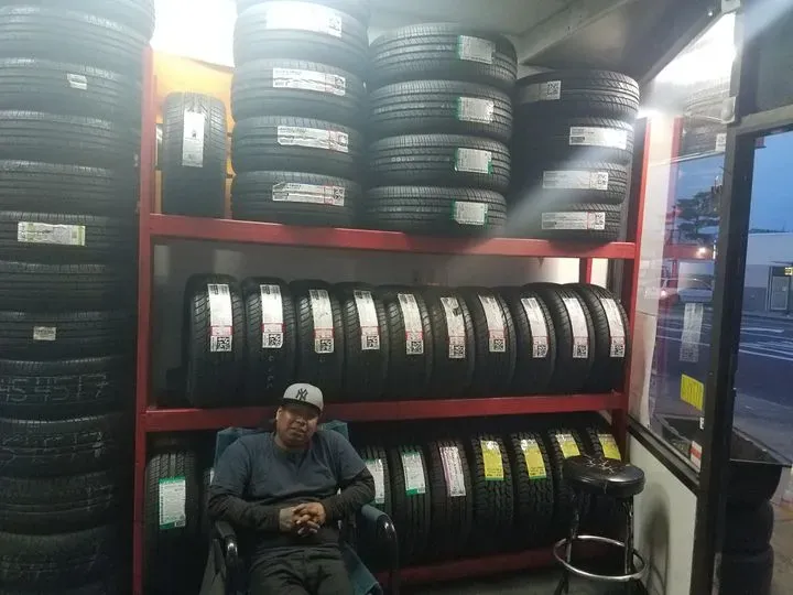 https://cdn.trust-mechanics.com/photos/WadPwYZycZp43Hm2MMJE/01f4c541-64fa-4116-8bc9-6986dd4ef4ac_720x720