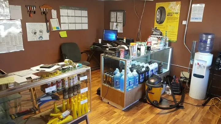 https://cdn.trust-mechanics.com/photos/WbarCBXiJzBsLzfWFZPM/8ad682c3-77e2-492c-893f-c09289119b8d_720x720