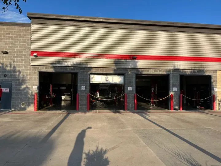 https://cdn.trust-mechanics.com/photos/WkGZMYC9O0Cw3XkhSyt8/94fd4781-ec5c-42da-bae9-9dbd59a09d89_720x720