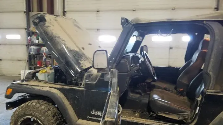 https://cdn.trust-mechanics.com/photos/X2sVC4gMaCt7b9pM1mns/f728674d-bfa5-4df1-b420-cdf78ab3aaae_720x720
