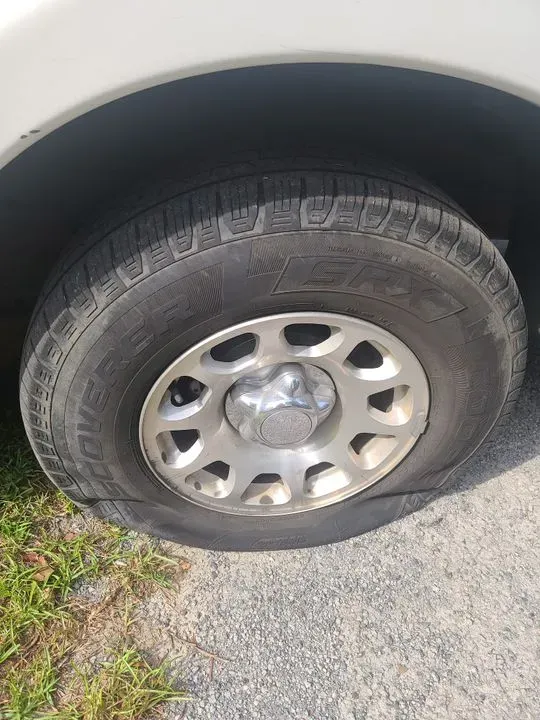 https://cdn.trust-mechanics.com/photos/XN5gAsbSMBPyRY5gTWT4/ee9e54d2-b2ea-4e81-bf14-a219a41742b5_720x720