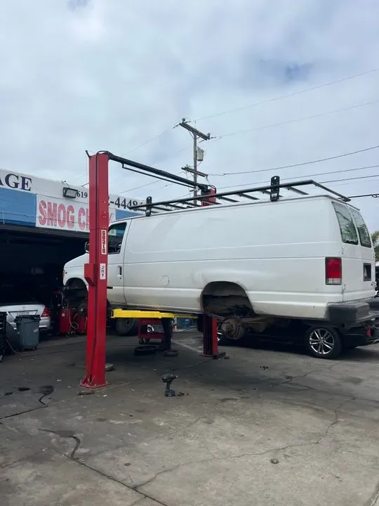 https://cdn.trust-mechanics.com/photos/Xdzgxdbn90mFhrt2E1vw/badea31b-e7d7-4067-a62d-00ca8dec6cb7_720x720