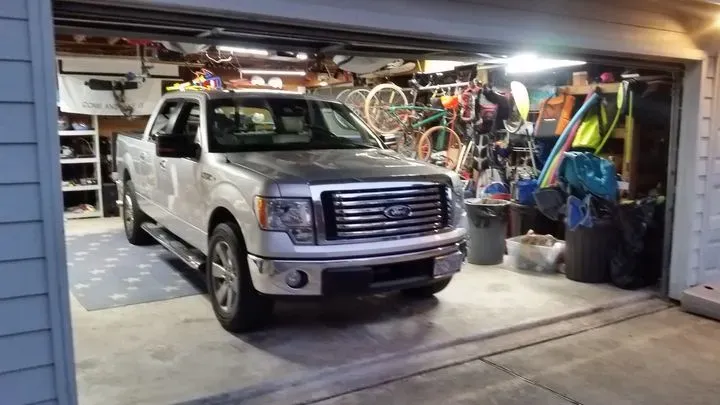 https://cdn.trust-mechanics.com/photos/XlPtfH5hIEGI0Ueiuv2p/1effbad1-5254-45e4-b845-4108fee3d2d9_720x720