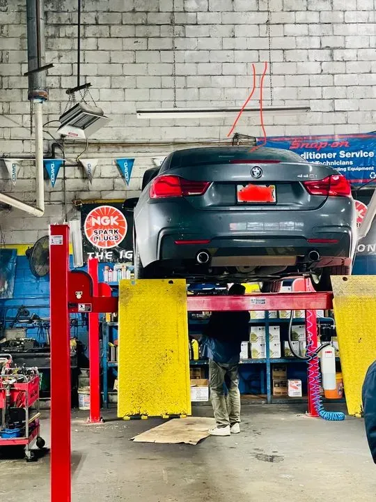 https://cdn.trust-mechanics.com/photos/Y8lPwsp9ZagF8963jbvf/cdafcd2e-9a31-4cd3-a842-9da345a6ec1f_720x720