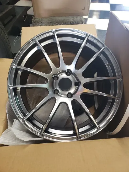 https://cdn.trust-mechanics.com/photos/YIWAUd6tsnpTuqRDvZSy/42bdb89c-00e3-4ad5-a33e-ea57bddbb475_720x720
