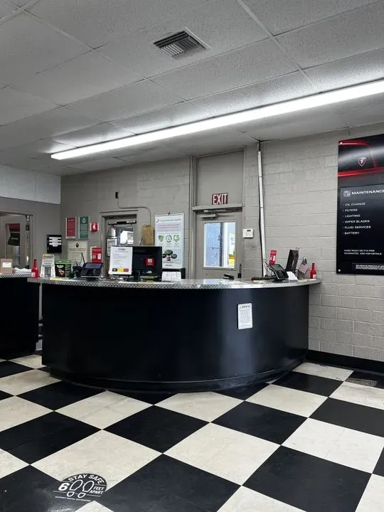 https://cdn.trust-mechanics.com/photos/YTux3Rq98jbCdVcCVDuk/b46ed9f0-85b1-405a-89c3-d2e4baa29188_720x720