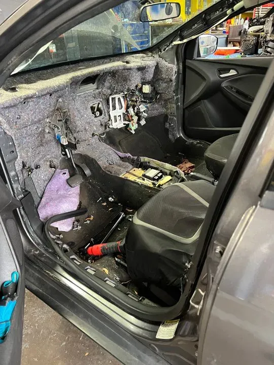 https://cdn.trust-mechanics.com/photos/Yn8m8FN3eMYHYvgR2vK9/d8a480cb-4b17-48d5-b89c-17cc6251c248_720x720