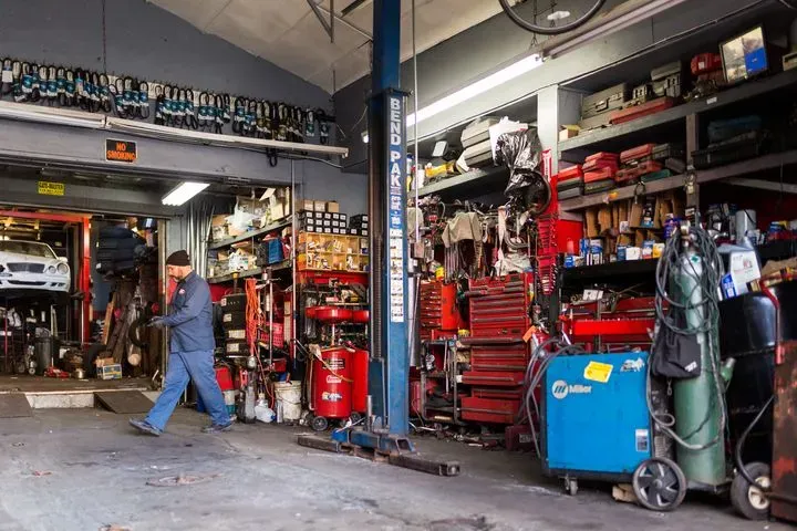 https://cdn.trust-mechanics.com/photos/YoUgULeV2AEqw4mSv8Q3/d5eaa143-c418-41bc-8837-2914d5b9dc84_720x720