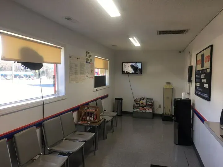 https://cdn.trust-mechanics.com/photos/YrL2VNw5n4J0ajKhuDXF/d68220b2-7ae8-42e5-a85d-ab52a5752b85_720x720