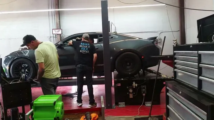 https://cdn.trust-mechanics.com/photos/Z1z14puHwVHkTJT8Bu99/8431d6d1-fa64-4a0a-be24-3ef271f4ec43_720x720