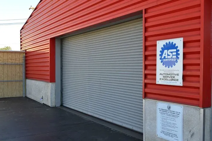 https://cdn.trust-mechanics.com/photos/ZZg01aPrOW5nYUIjHoJV/7b6689c7-0569-495a-b33d-f7871f6cc2a5_720x720